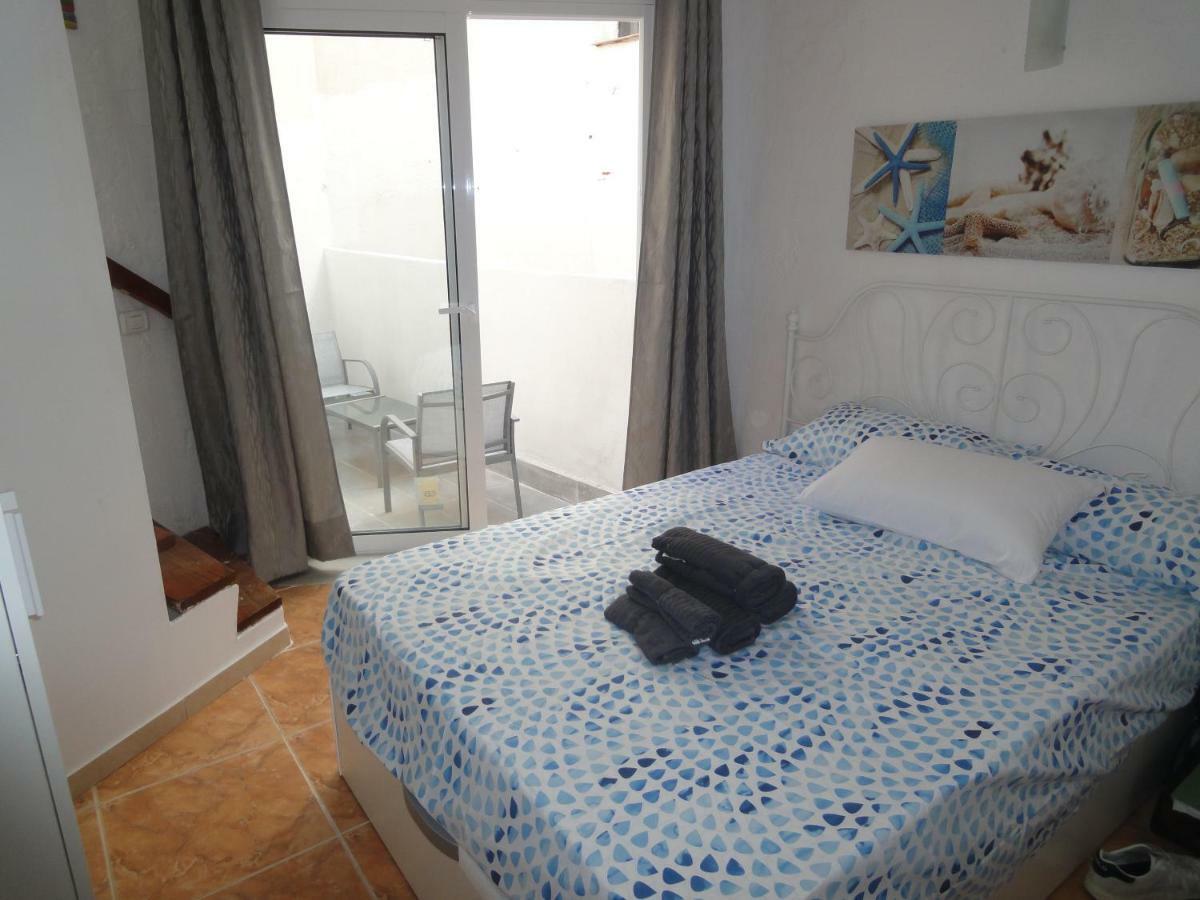 Bungalow Las Americas Beach And Night ปลายาเดลาสอเมริกาส ภายนอก รูปภาพ