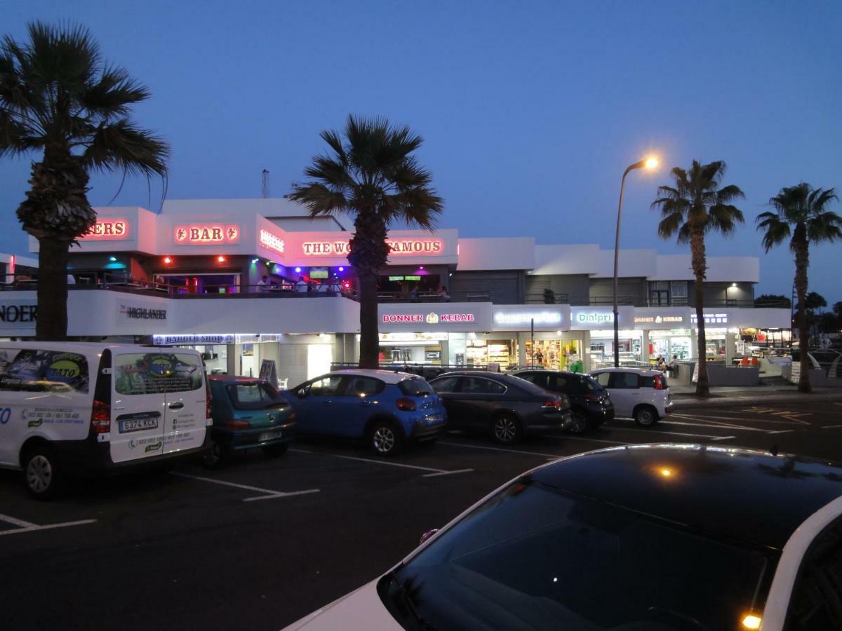 Bungalow Las Americas Beach And Night ปลายาเดลาสอเมริกาส ภายนอก รูปภาพ